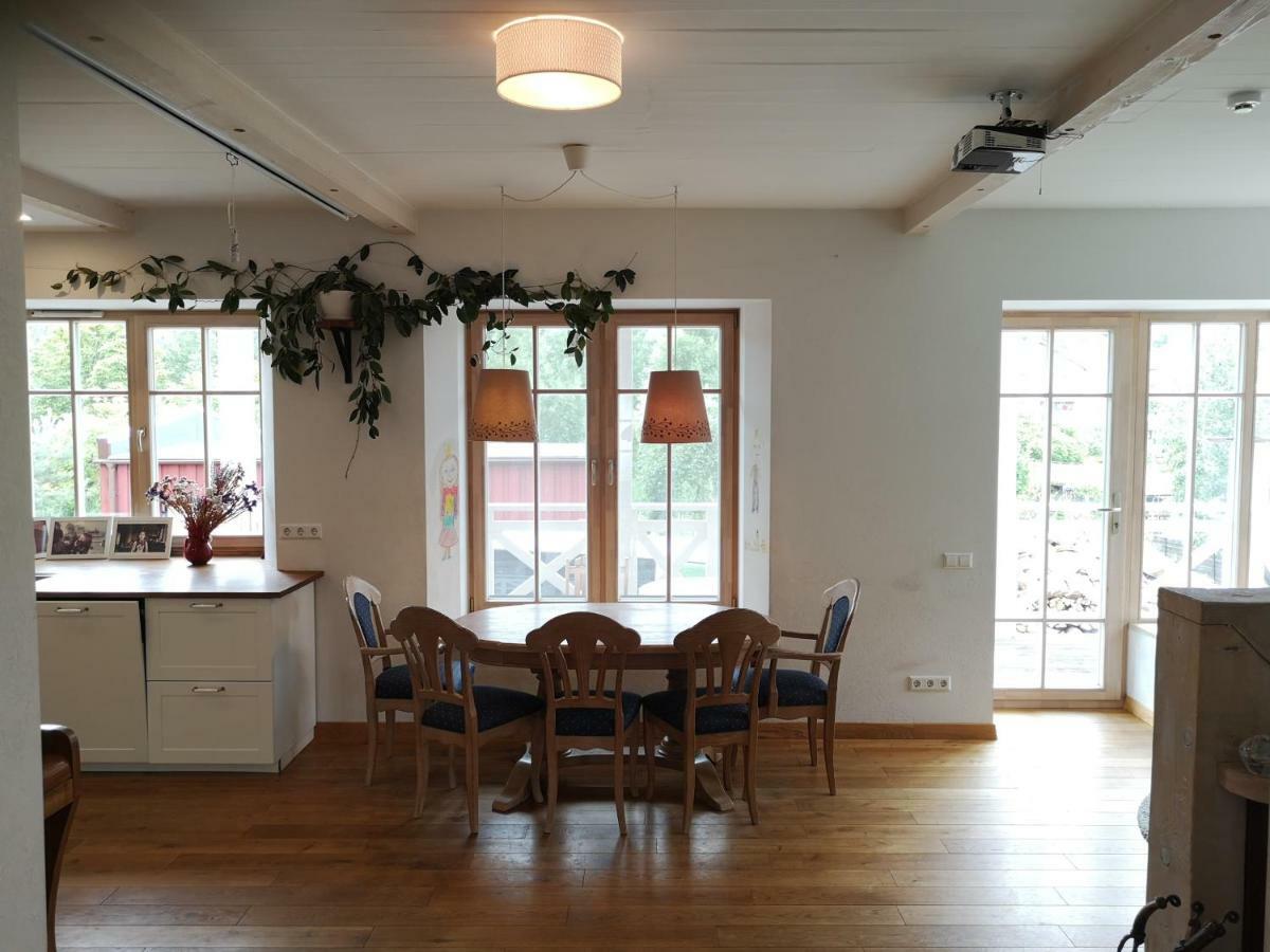 9 Min From Palanga! Luxury House On The River And Sauna Kretinga Eksteriør billede